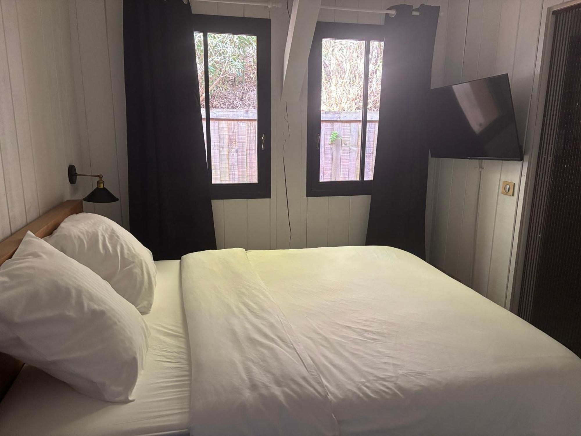Chambre D'Hotes - Village Petit Piquey Lège-Cap-Ferret 객실 사진